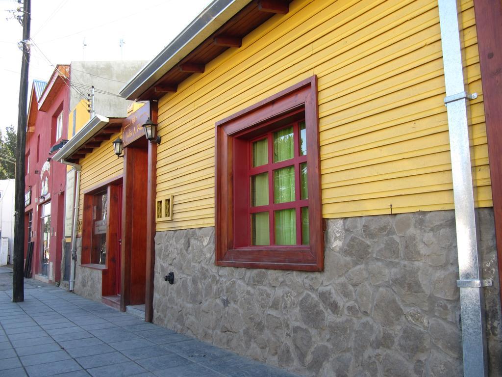 Apart Casas Del Centro El Calafate Extérieur photo